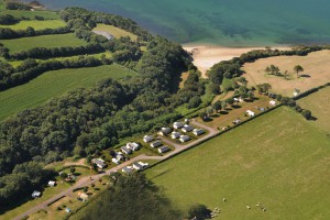 Vue aérienne du terrain du Camping des Prés Verts à Concarneau